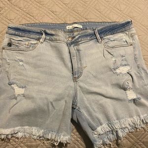 Kancan for Maurices brand new shorts.